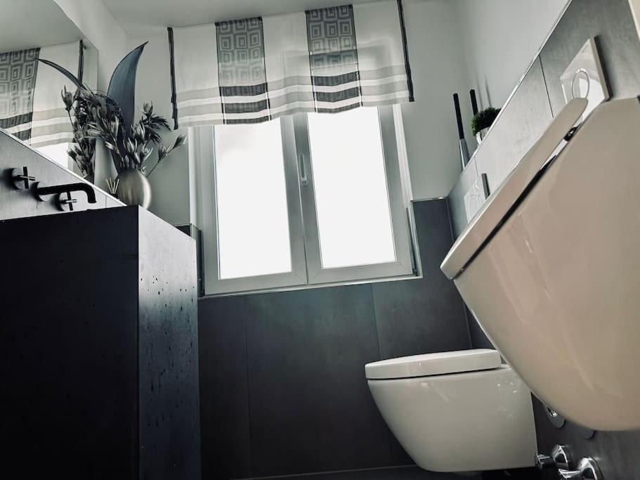 Moderne Ferienwohnung Zweifall Stolberg  Zewnętrze zdjęcie